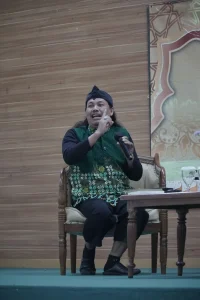 Kyai Cepu Tawarkan Gagasan Islam di UIN Jakarta