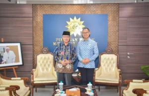 Pimpinan MPR RI Eddy Soeparno Temui Ketua Umum PP Muhammadiyah Prof. Haedar Nashir