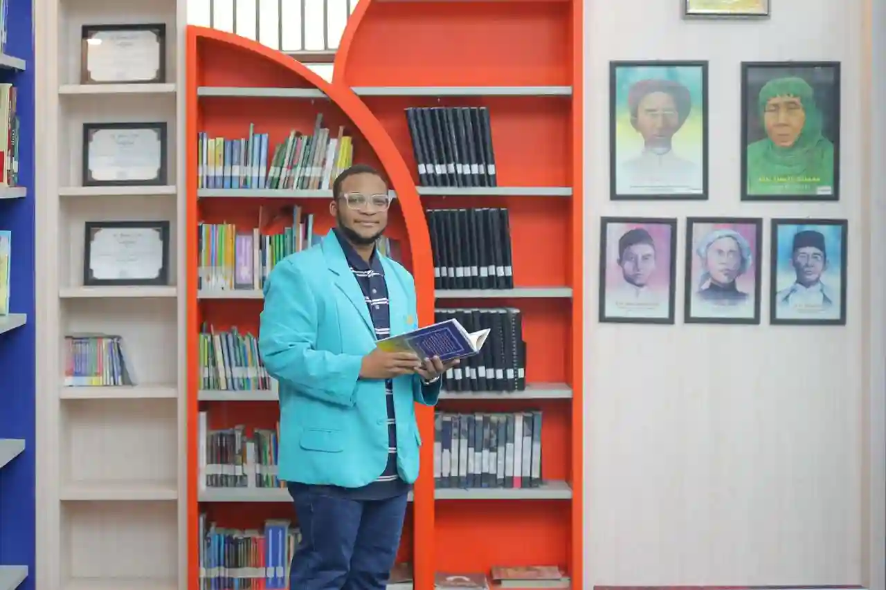Alwy Ahmed Pemuda Asal Kenya Kagumi Sosok KH Ahmad Dahlan