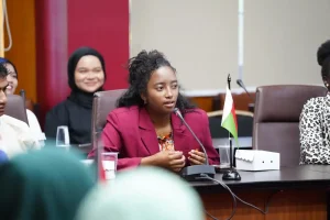 Mahasiswi Madagaskar Jatuh Hati pada Indonesia lewat Kampus Muhammadiyah