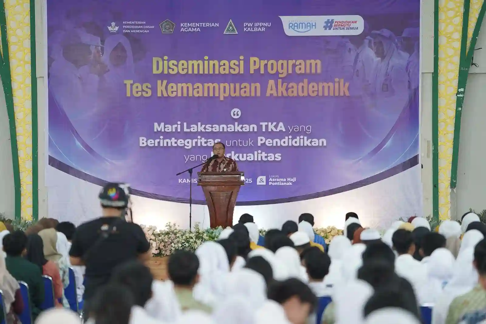 Gelar Diseminasi Tes Kemampuan Akademik di Pontianak Kemendikdasmen Komitmen Bangun Integritas untuk Pendidikan