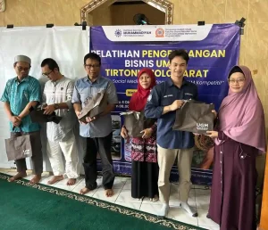 Ranting Muhammadiyah Tirtonirmolo Barat Bantul Gelar Pelatihan Bantu UMKM Kuasai Digital Marketing