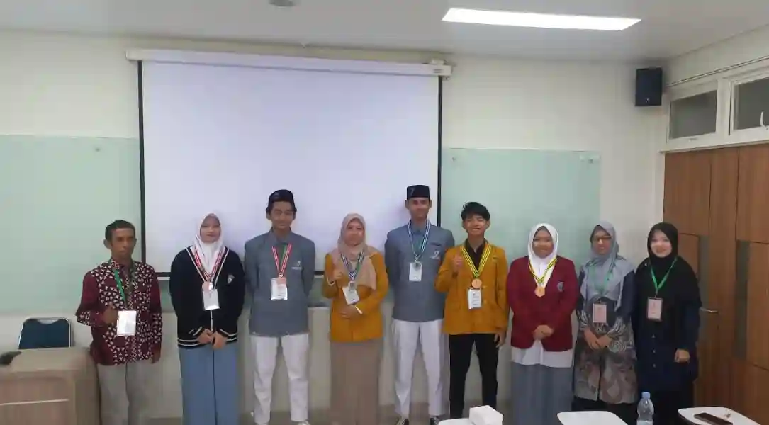 SMA Muhammadiyah 1 Yogyakarta Raih 35 Medali dan Menjadi Juara Umum Olympicad DIY
