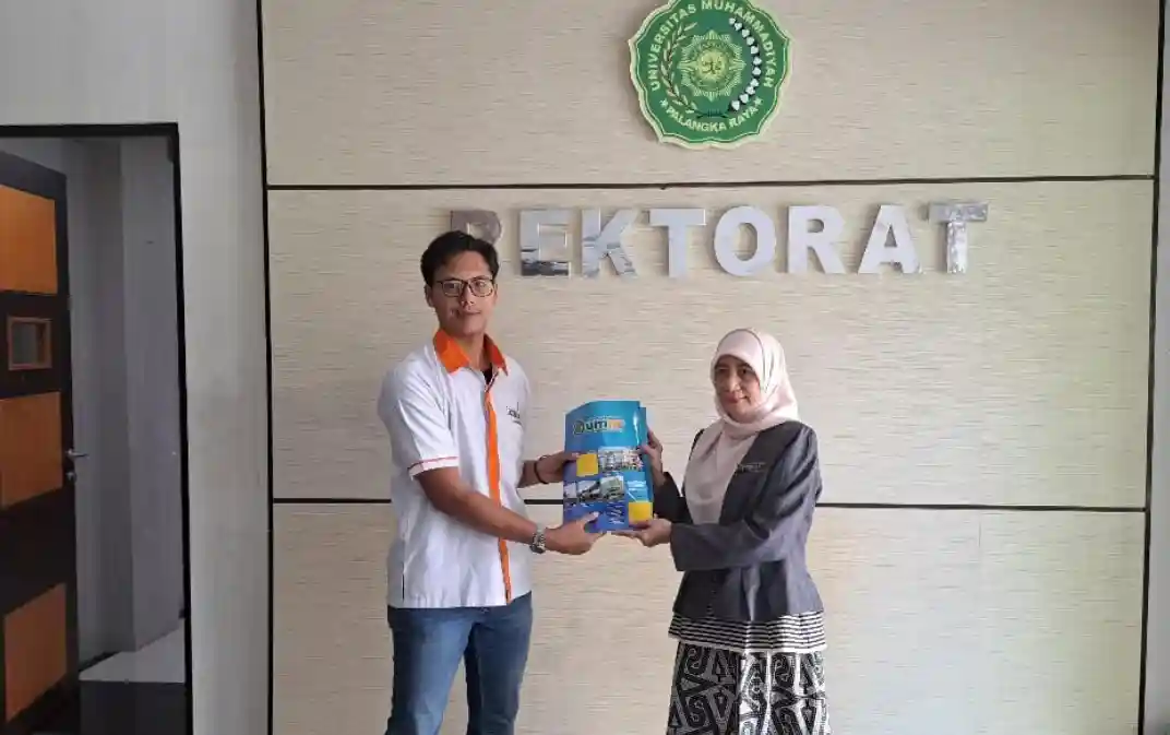 Universitas Muhammadiyah Palangka Raya Salurkan Donasi Melalui Lazismu Dukung Penanganan Bencana di Sumatra