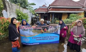 Ibu-Ibu Aisyiyah Sigap Ulurkan Bantuan Respon Banjir di Pekalongan, Bangun Dapur Umum Hingga Distribusi Logistik
