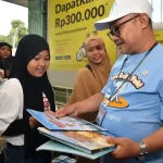 Mudik Asik Baca Buku Kemendikdasmen Bagikan 24 Ribu Buku di Stasiun dan Terminal