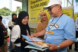 Mudik Asik Baca Buku Kemendikdasmen Bagikan 24 Ribu Buku di Stasiun dan Terminal