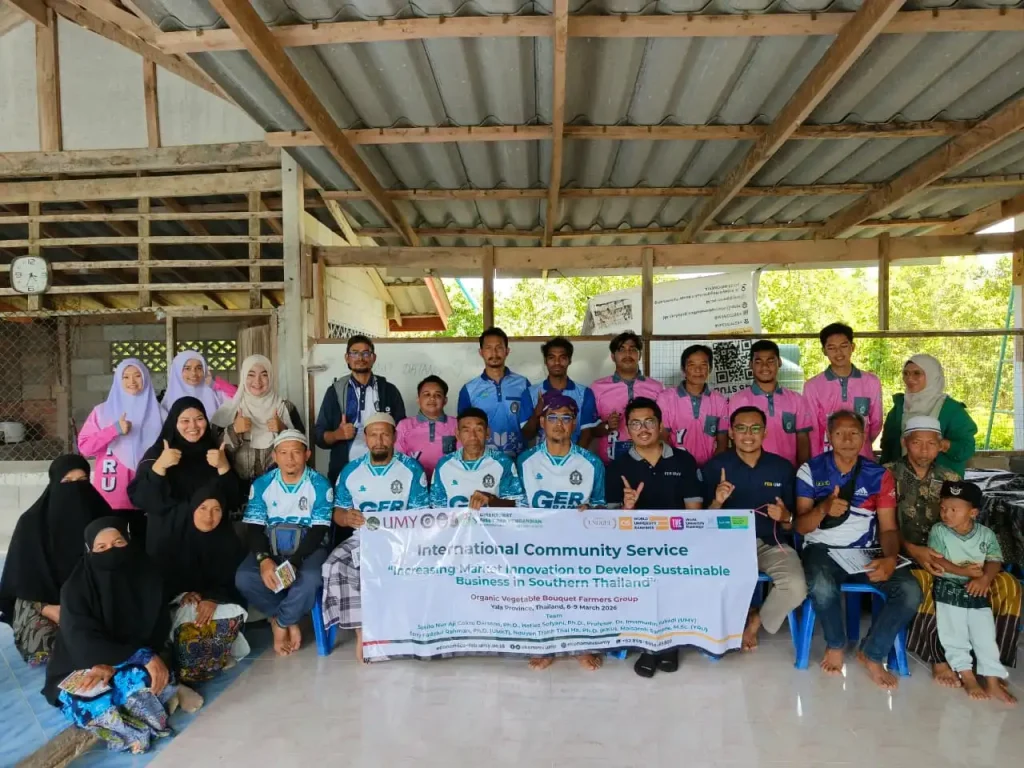 Universitas Muhammadiyah Yogyakarta Berdayakan Petani Sayuran Organik di Thailand Selatan