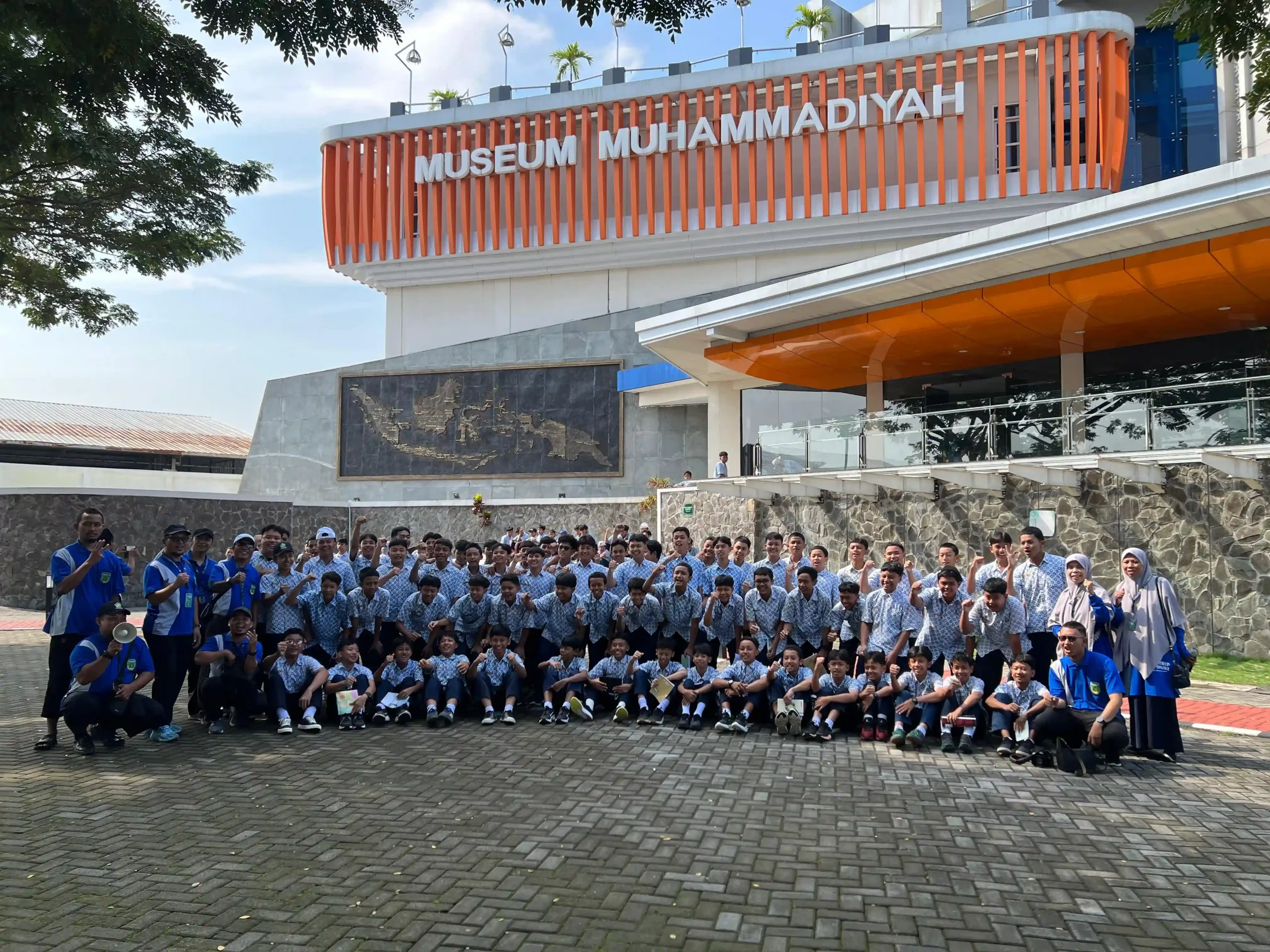 Ratusan Siswa MTs Muhammadiyah Pontren Imam Syuhodo Field Trip Edukatif ke Museum Muhammadiyah