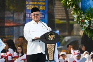 Kemendikdasmen Terbitkan Aturan Pembatasan Gawai di Sekolah untuk Wujudkan Budaya Digital Sehat di Kalangan Pelajar