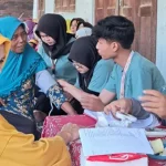 Mahasiswa KKN Universitas Muhammadiyah Surakarta Kenalkan Lampu Sehat, Inovasi Edukasi Hipertensi dan Diabetes Melalui Games