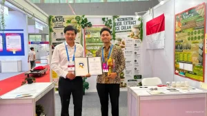 Mahasiswa UMS Raih Medali Perak Internasional Lewat Inovasi Material Ramah Lingkungan Berbasis Limbah